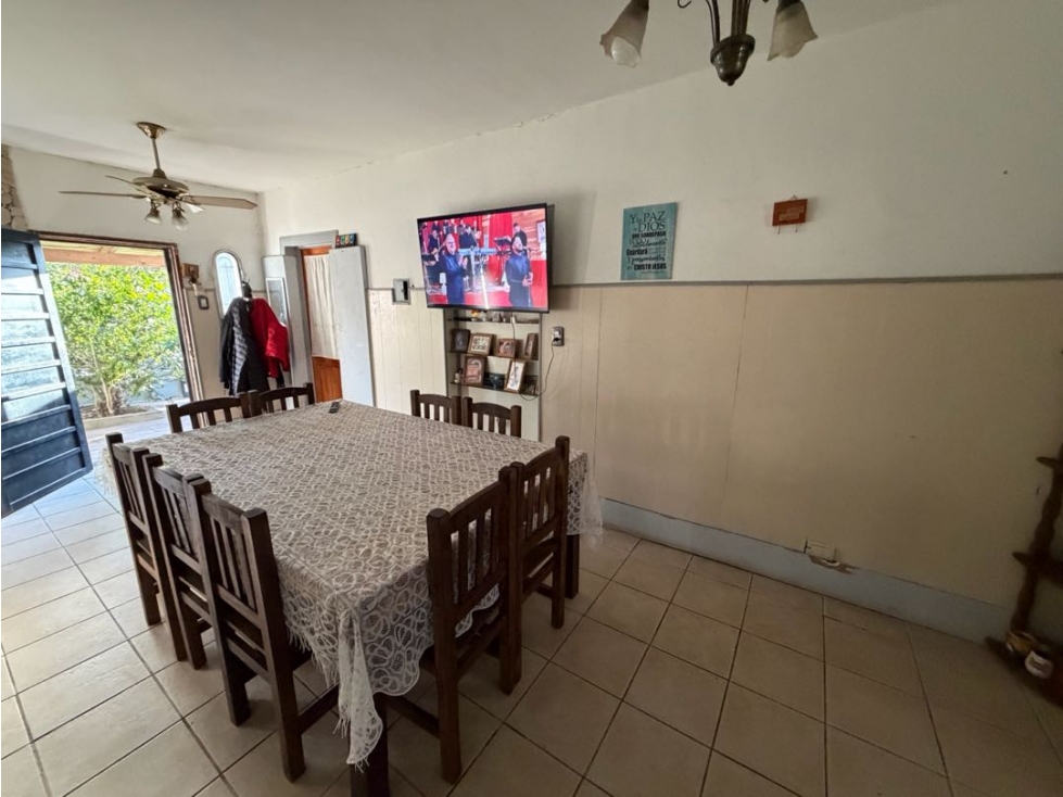 Casa en el barrio Siderca Rojo en venta - 2