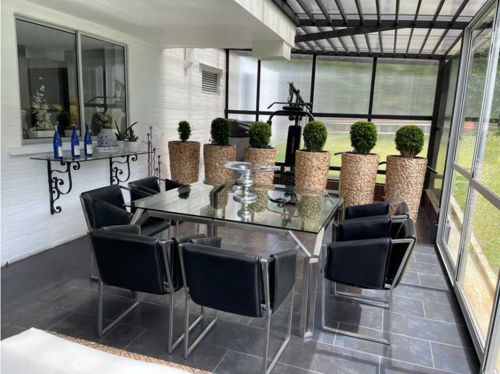 CASA EN EL ESCOBERO ENVIGADO