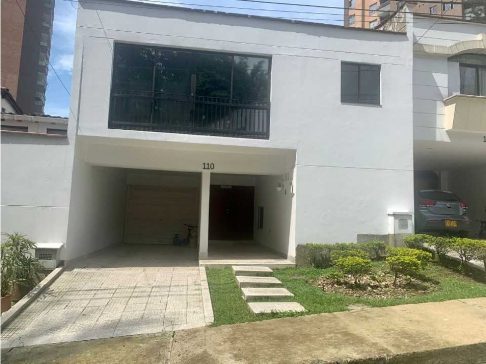 CASA EN EL POBLADO
