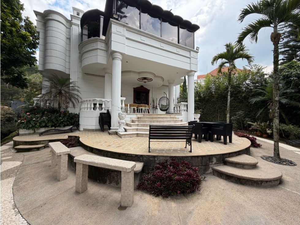 CASA EN EL POBLADO | LOMA DEL TESORO