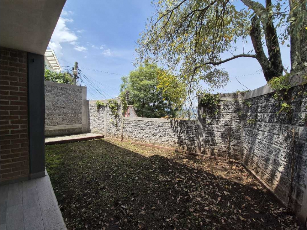 CASA EN EL PUEBLO CON HERMOSA VISTA - 3