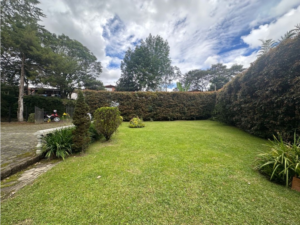 Casa en el retiro independiente — foto 3