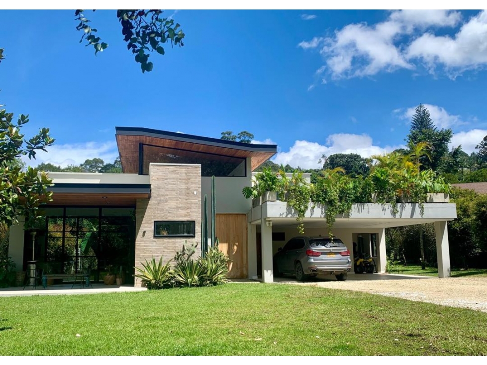 Casa en El Retiro ~ unidad cerrada