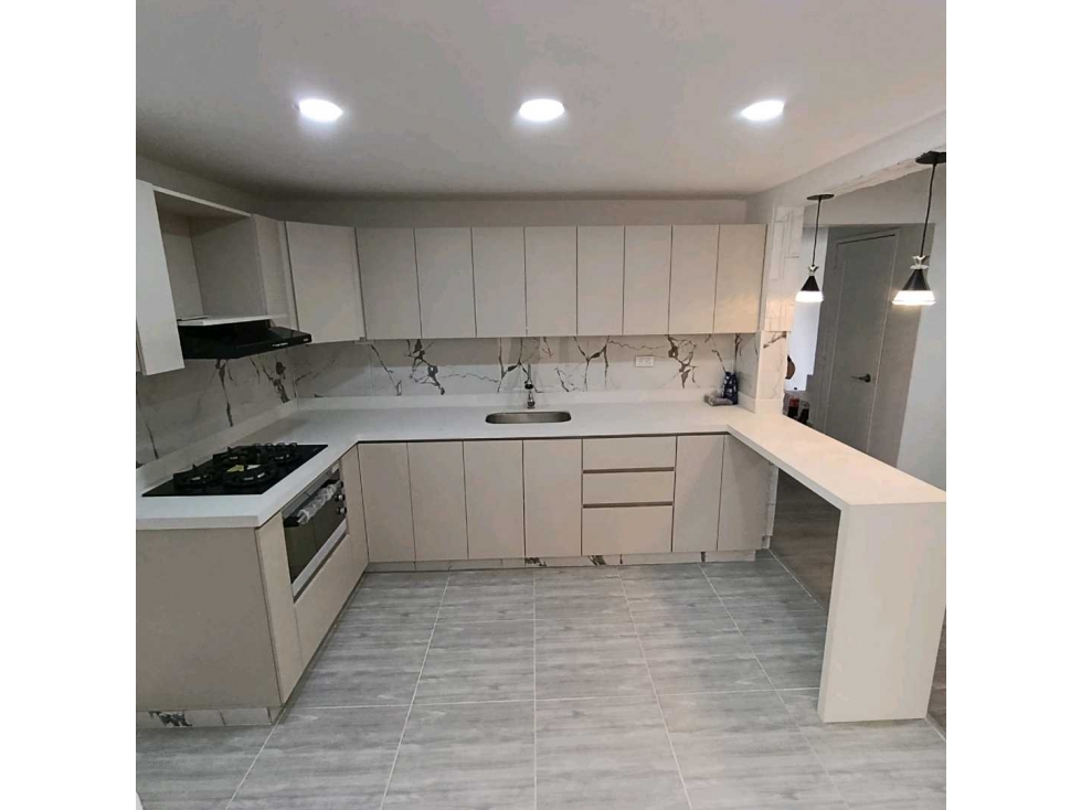 Casa en envigado las antillas excelente oportunidad para invertir — foto 2