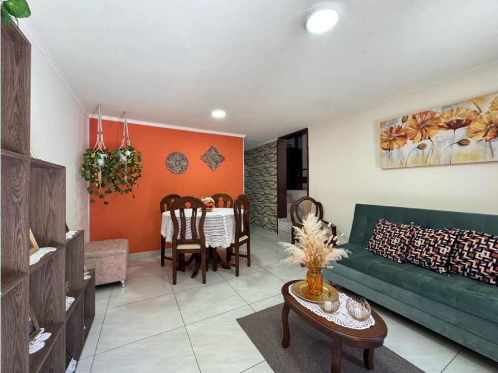 VENTA CASA ENVIGADO, SECTOR LA PAZ