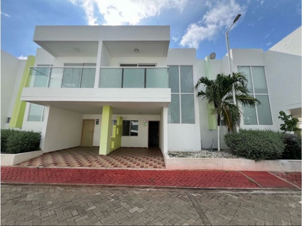 Casa en excelente ubicación rodadero sur -060 — foto 2