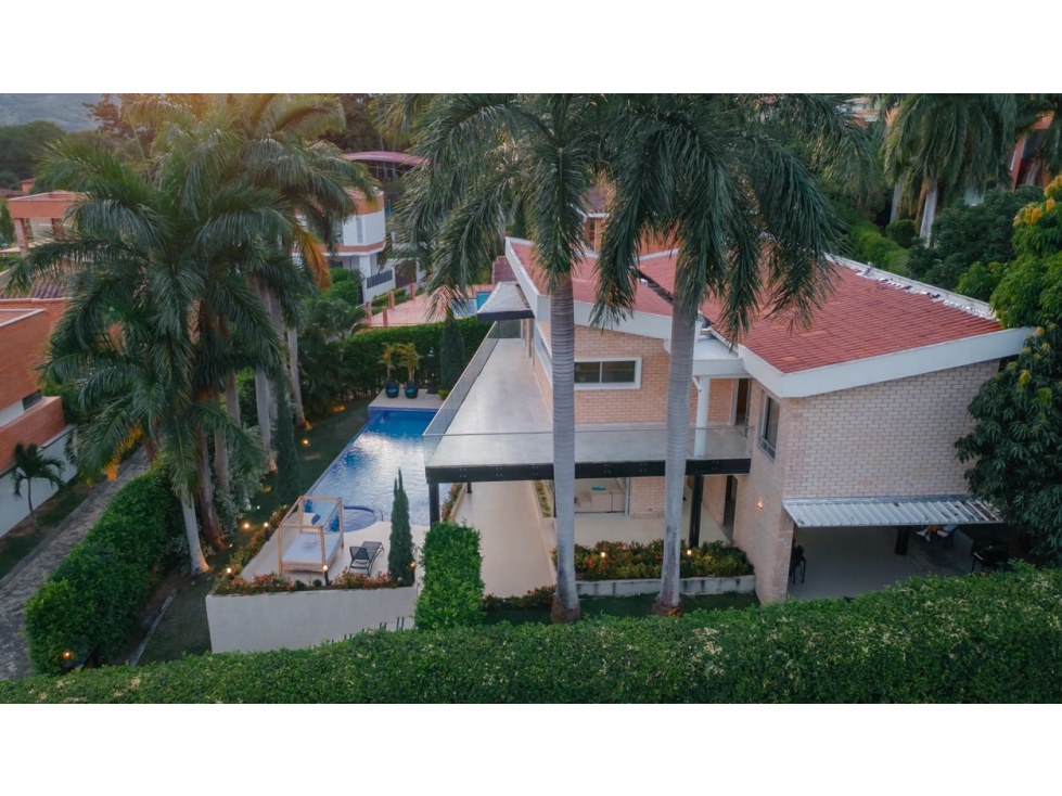 CASA EN EXCLUSIVA PARCELACIÓN SAN JERÓNIMO A 5 MIN DE EL ÉXITO - 5