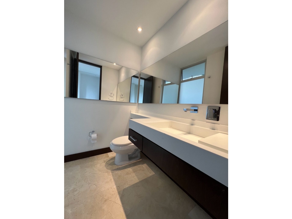 Casa en Exclusiva unidad en Llanogrande - 6