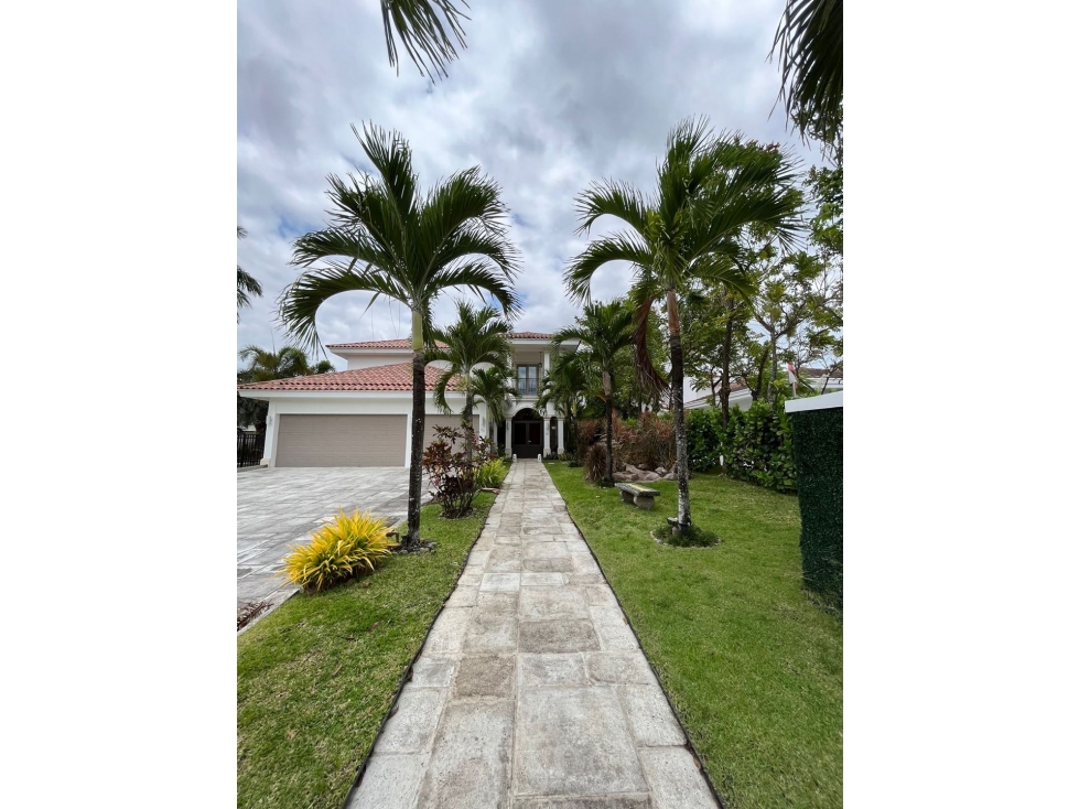Casa en Fairway Estates