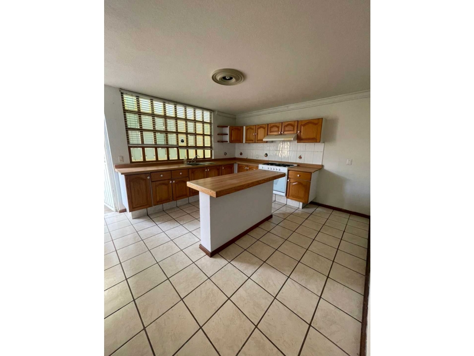 CASA EN FRACCIONAMIENTO PRIVADO EN OCOLUSEN — foto 3