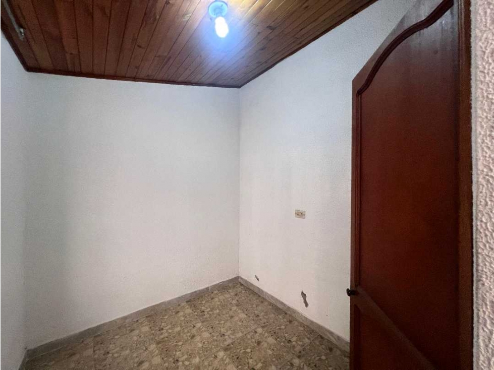Casa en fusagasuga de 4.5 x 21 m - 3