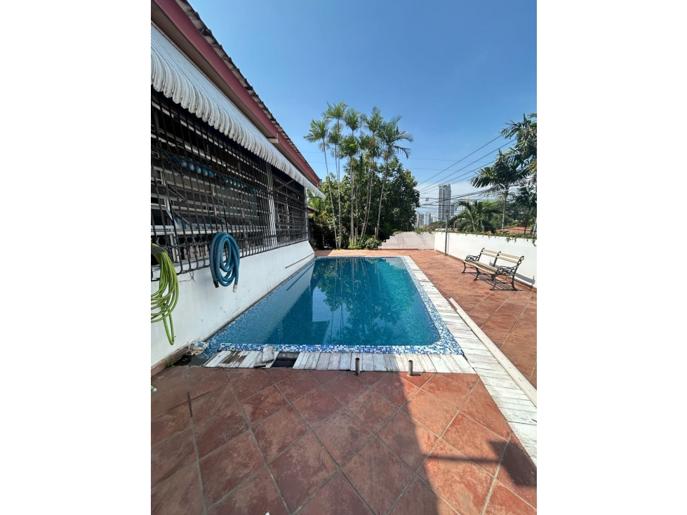 Casa en Hato Pintado para remodelar