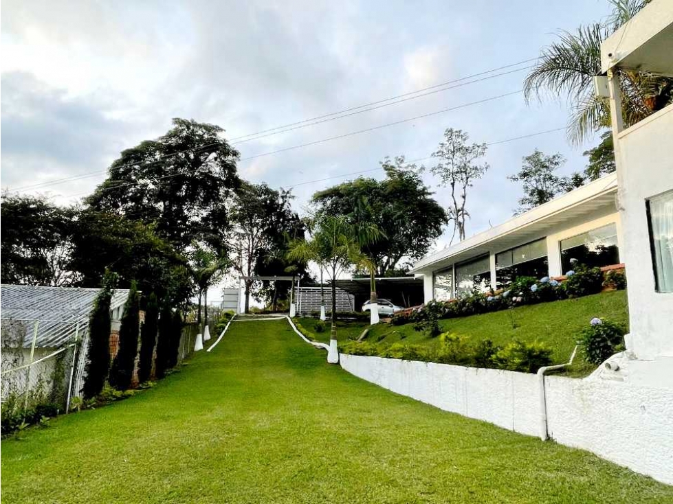 Casa en km 29 condominio Paraiso El Vergel vía Cali a Buenaventura - 4