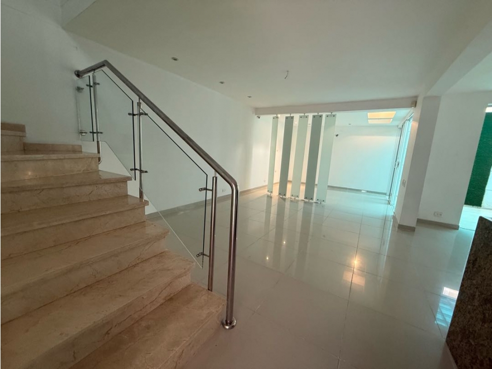 CASA EN VENTA - LA CASTELLANA — foto 3
