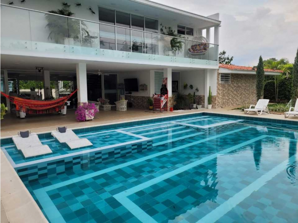 Casa en Las Ribera de las Mercedes Jamundi