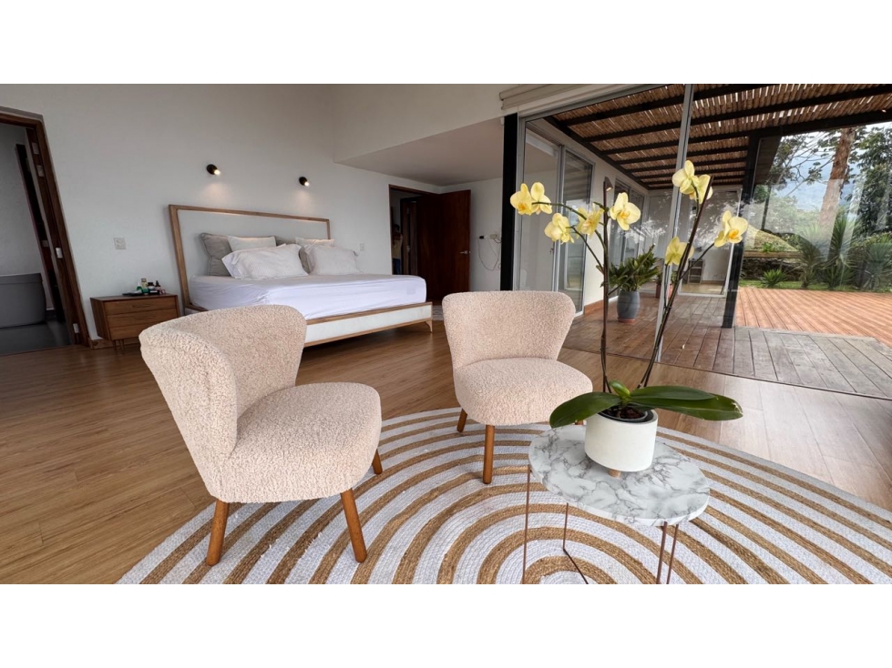 Casa amoblada Palmas con vista a Medellín Venta o arriendo — foto 2