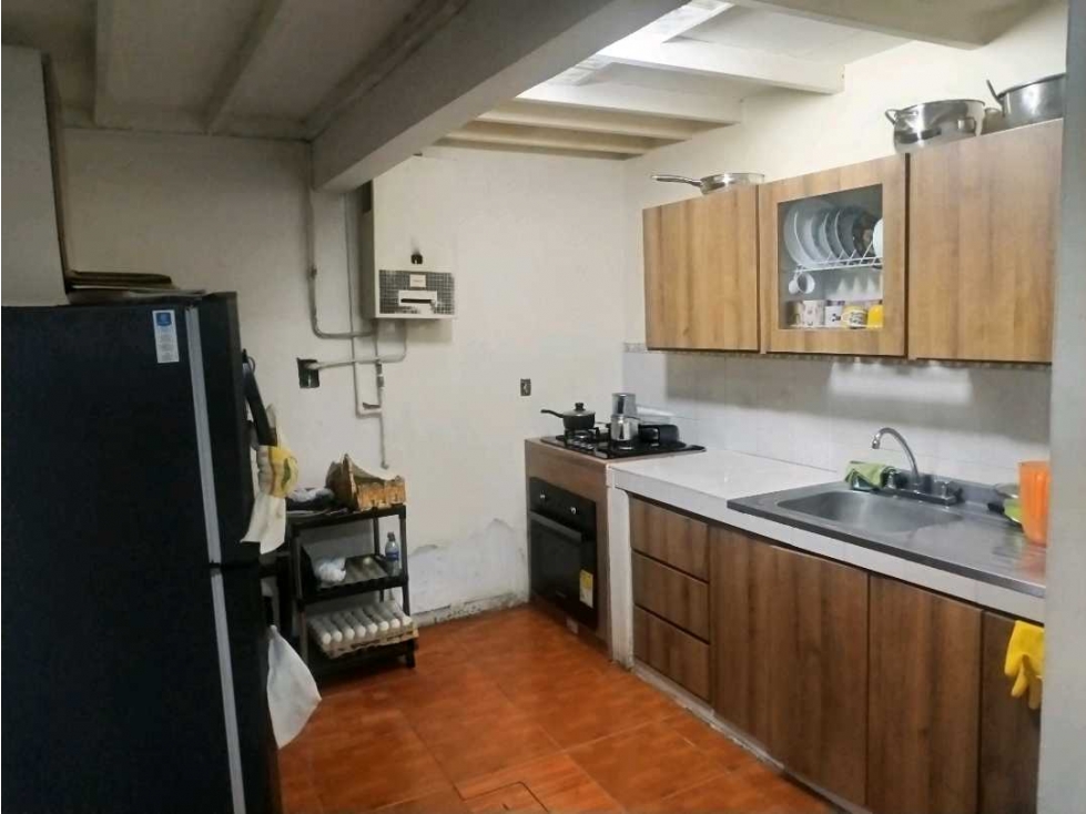 CASA EN LUSITANIA MANIZALES? DOS PISOS UNIFAMILIAR CON GARAJE