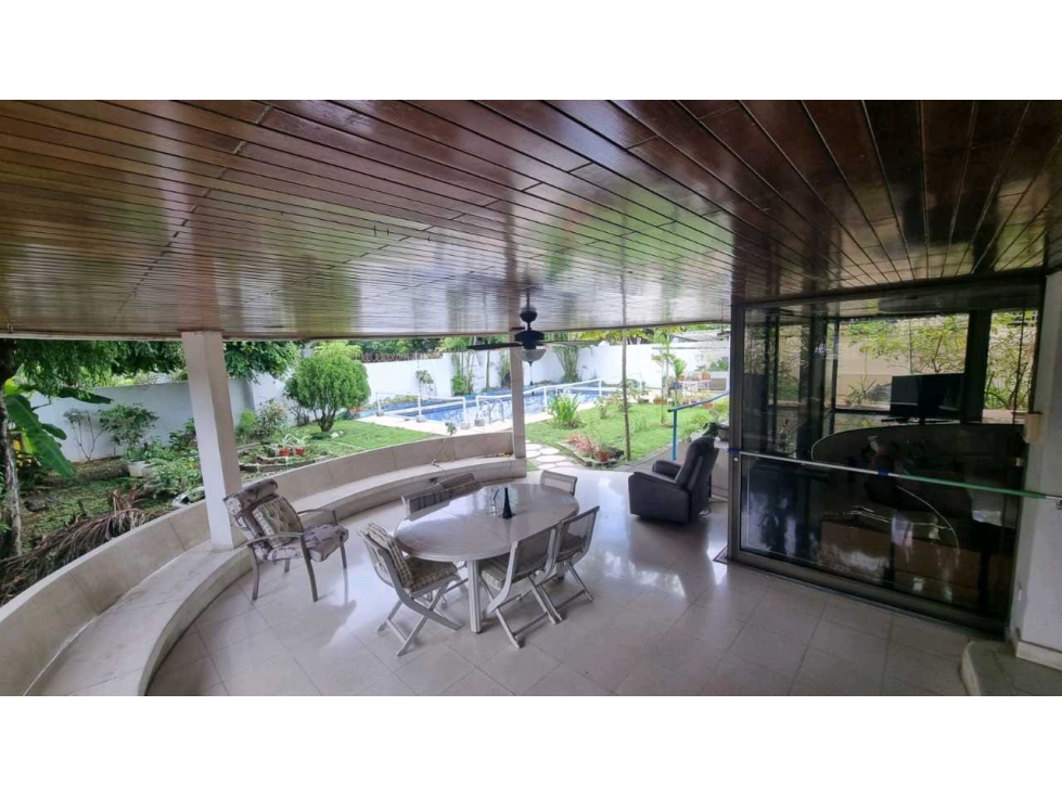 CASA EN OBARRIO CON DOS NIVELES 950M2 USO COMERCIAL / RESIDENCIAL — foto 4