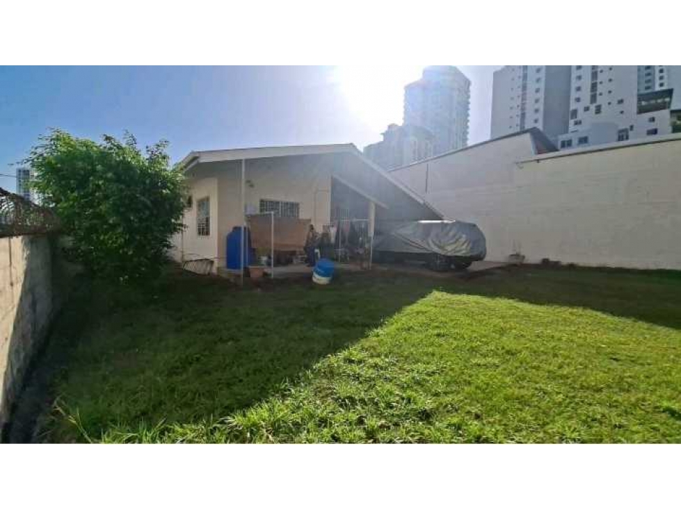 CASA EN ALTOS DEL GOLF USO RESIDENCIAL/ COMERCIAL 750M2 — foto 4
