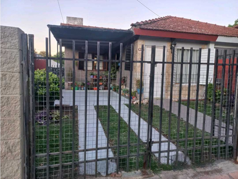 VENDO CASA