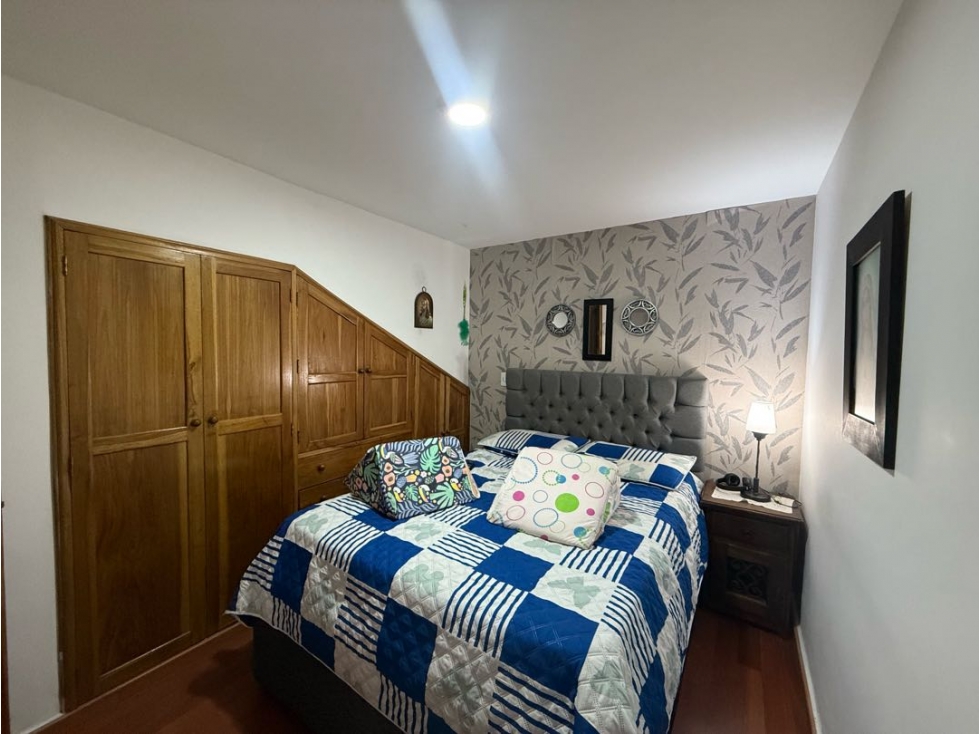 Casa en primer piso con parqueadero privado — foto 5