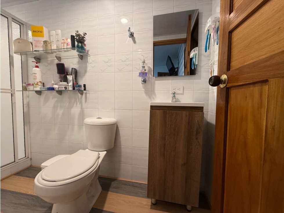 Casa en primer piso con parqueadero privado — foto 6
