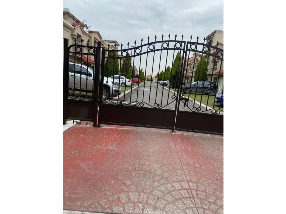 Casa en Remate en Urbi Quinta Montecarlo, Cuautitlán Izcalli, México — foto 3