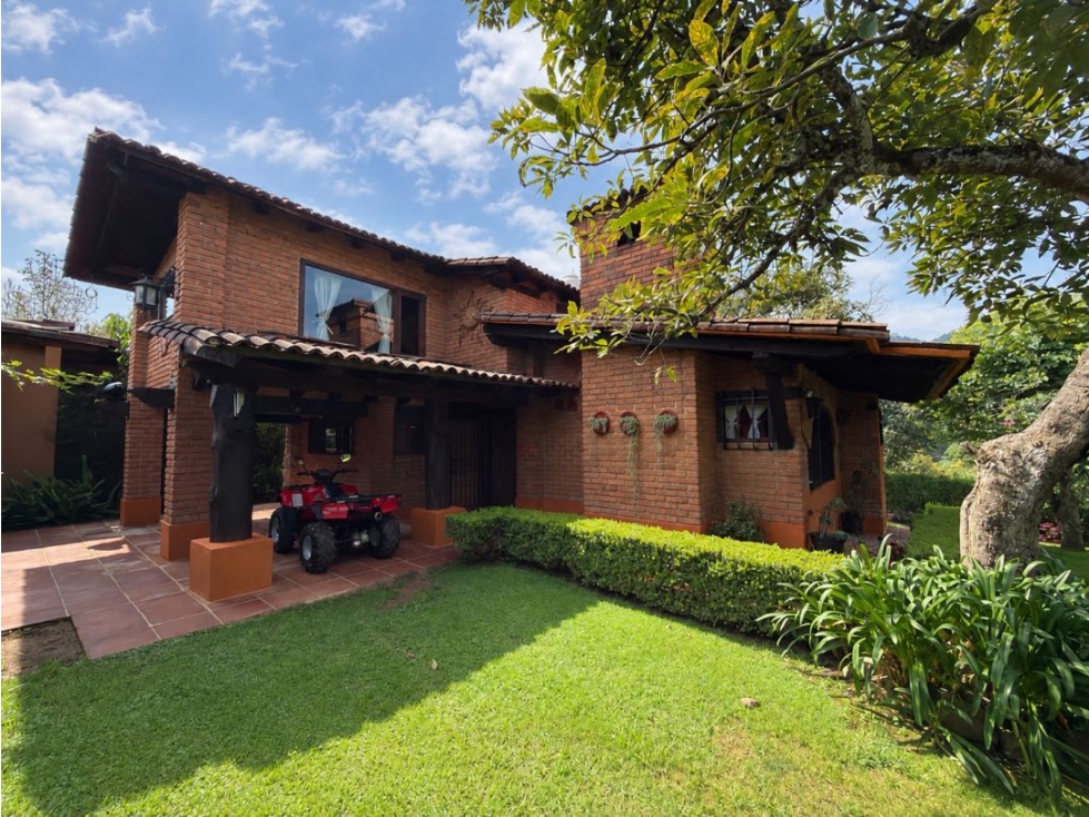 CASA EN RENTA | 2 HABITACIONES | JARDÍN | CASAS VIEJAS - 2