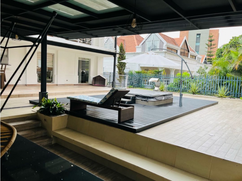Casa en renta amoblada altos del poblado — foto 2