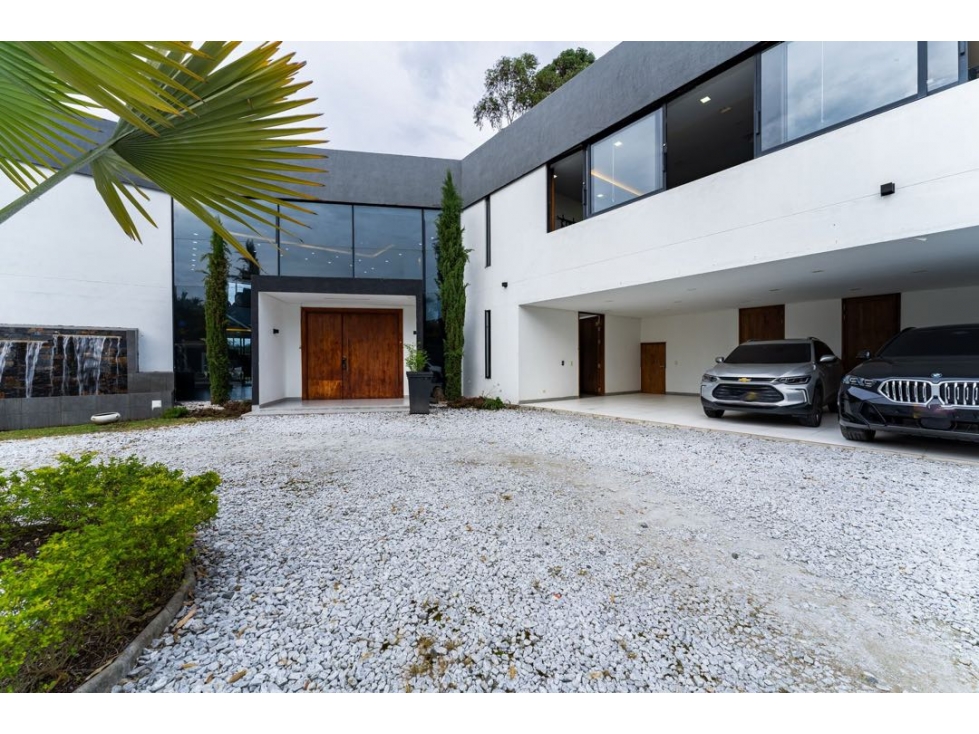Casa Amoblada en Arriendo en Llanogrande — foto 2