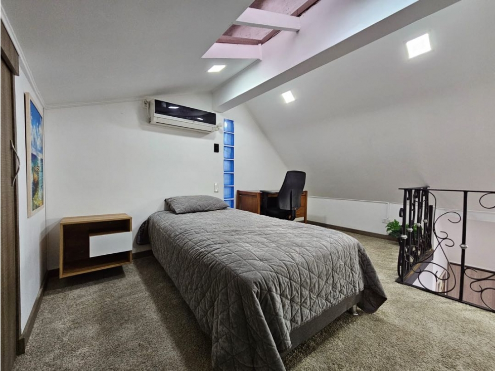 Casa en renta amueblada o sin amueblar en Alto de Balsos Poblado — foto 5
