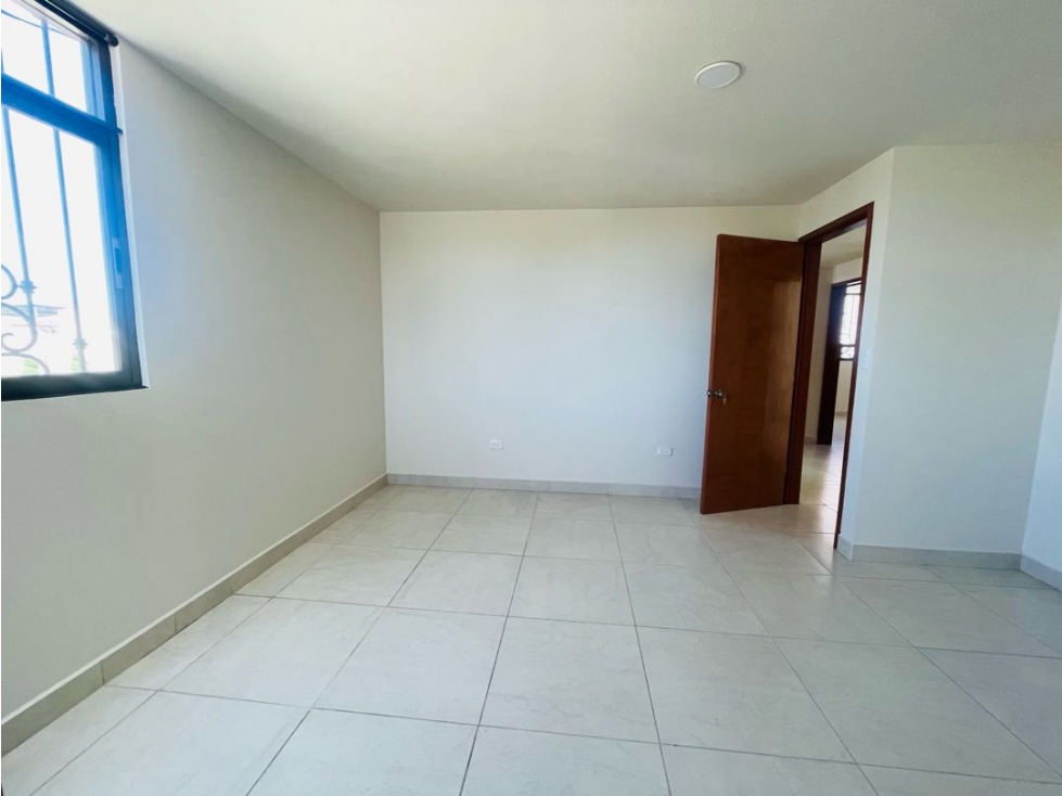 Casa en Renta atrás de Paseo Destino — foto 5