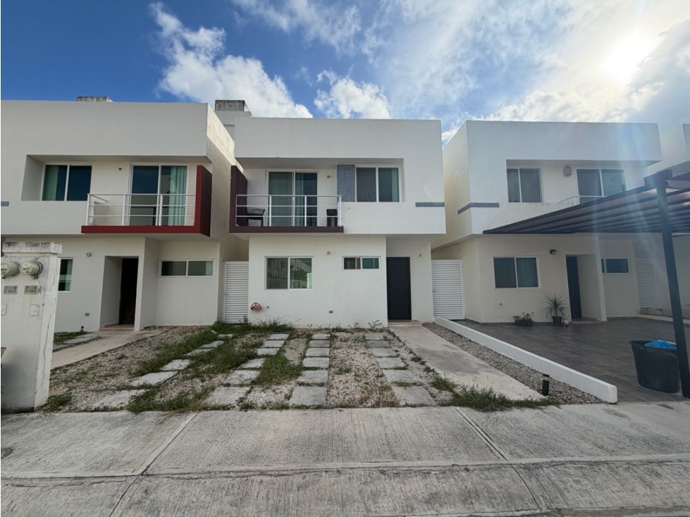 CASA EN RENTA CANCÚN 3 RECAMARAS ALBERCA SEGURIDAD PTA ESTRELLA
