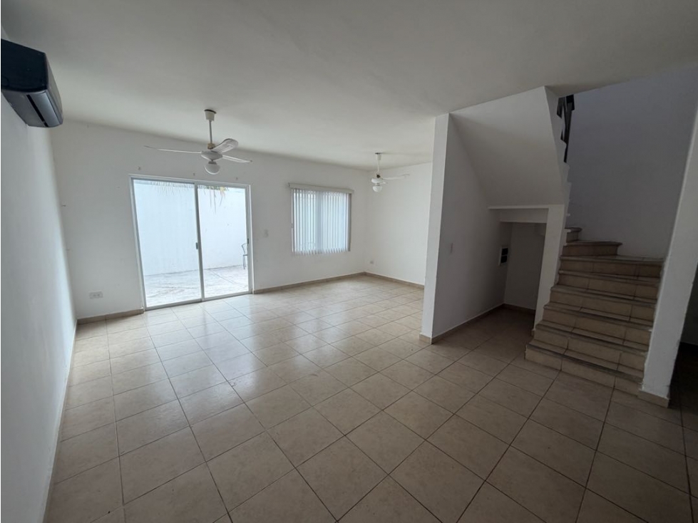 CASA EN RENTA CANCÚN 3 RECAMARAS ALBERCA SEGURIDAD PTA ESTRELLA — foto 3