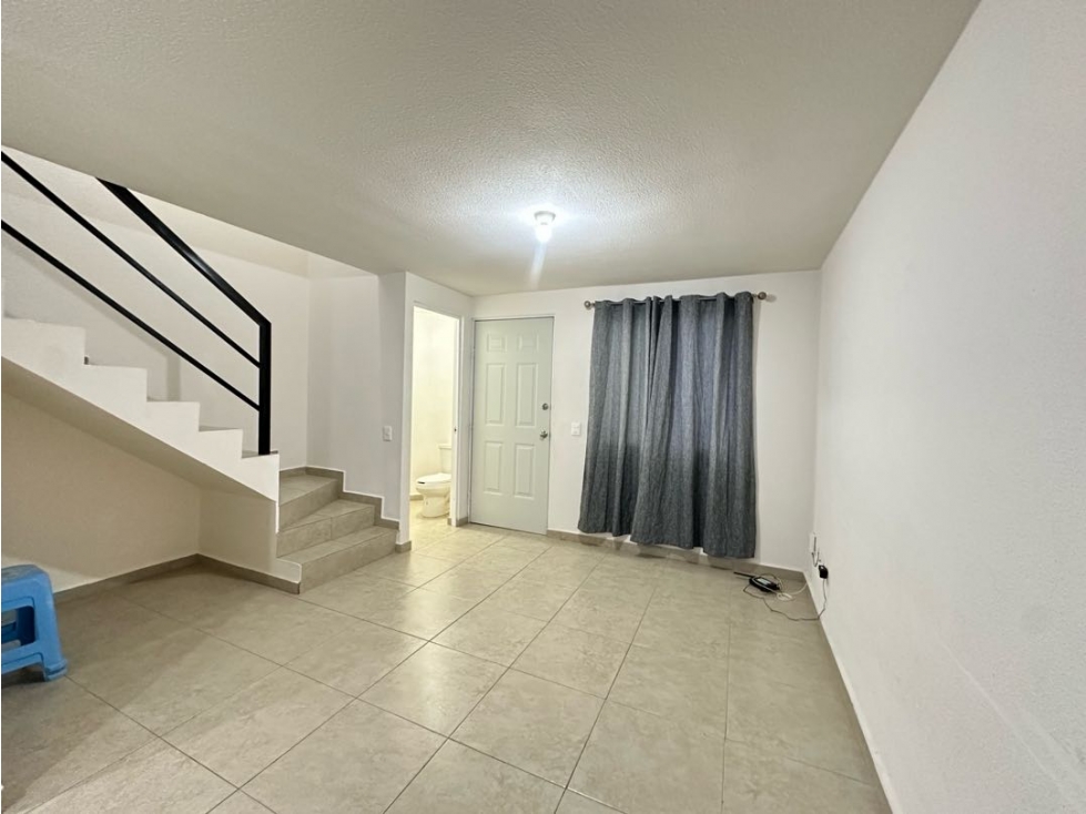 CASA EN RENTA CERCA DEL AEROPUERTO EL MARQUES QUERETARO GAA — foto 3