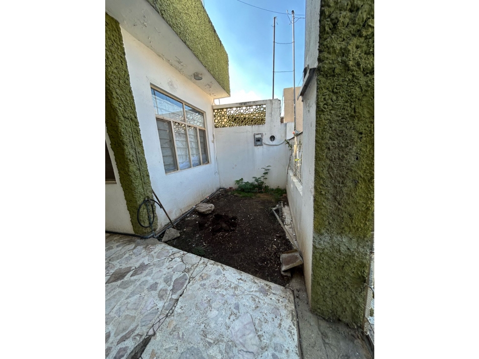 Casa en Renta Col. Camino Real Guadalupe - 2