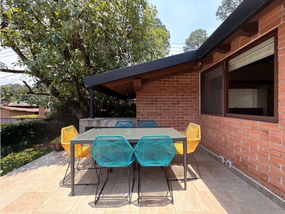 CASA EN RENTA COMPARTIDA | JACUZZI | JARDIN | ALBERCA | AVANDARO — foto 3