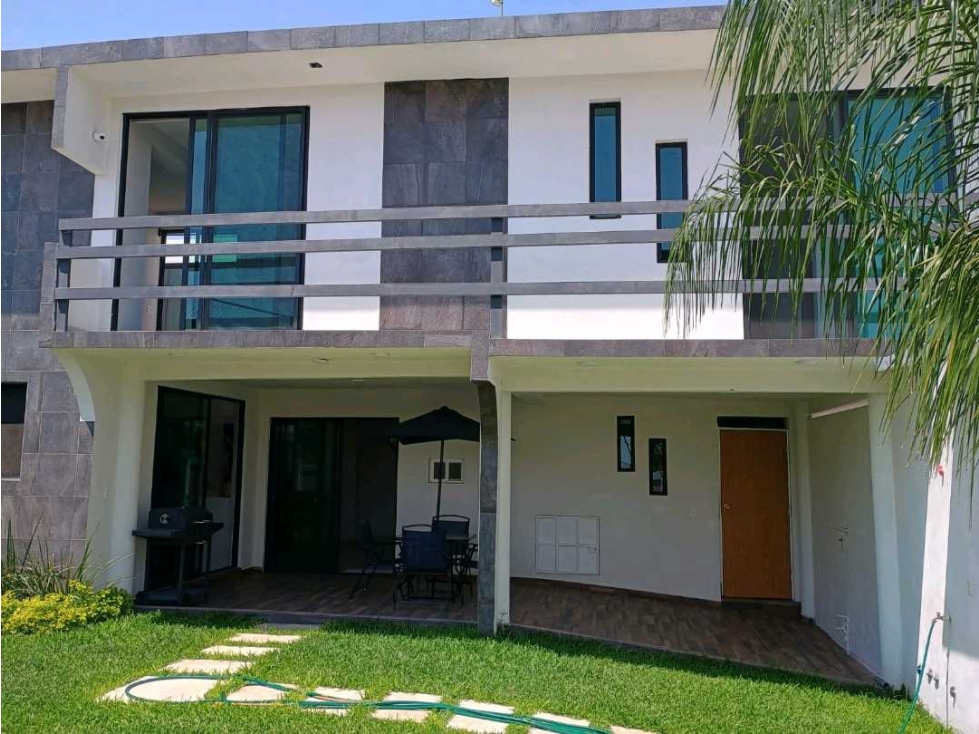 CASA EN RENTA CON ALBERCA PROPIA EN XOCHITEPEC - 2