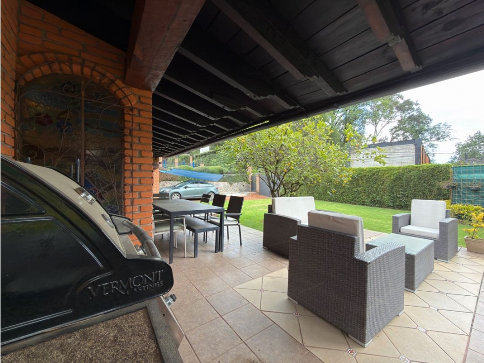 CASA EN RENTA | CONDOMINIO | ALBERCA | JARDIN | AVANDARO — foto 3