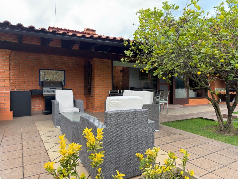 CASA EN RENTA | CONDOMINIO | ALBERCA | JARDIN | AVANDARO — foto 4