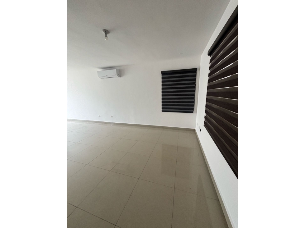 CASA EN RENTA EN ANAHUAC MADEIRA ESCOBEDO — foto 3