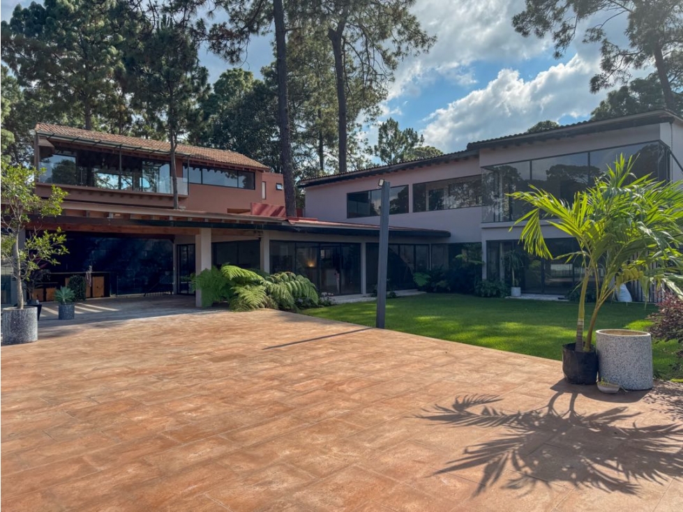 CASA EN RENTA EN AVANDARO || VALLE DE BRAVO || VISTA AL LAGO — foto 2