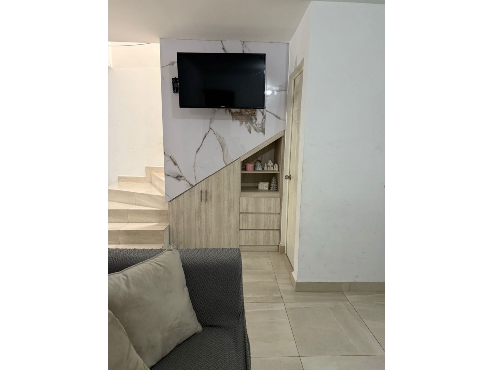 CASA EN RENTA EN CANTERAS RESIDENCIAL ESCOBEDO EQUIPADA Y ALBERCA - 4