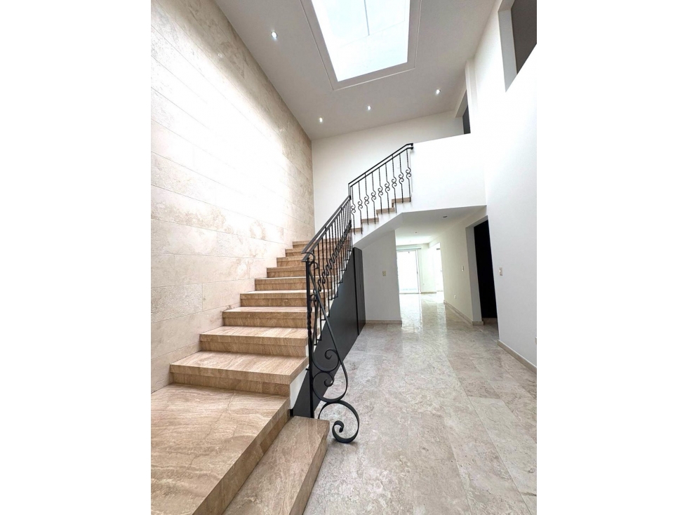 CASA EN RENTA EN CLUSTER PUEBLA BLANCA LOMAS DE ÁNGELÓPOLIS II - 2