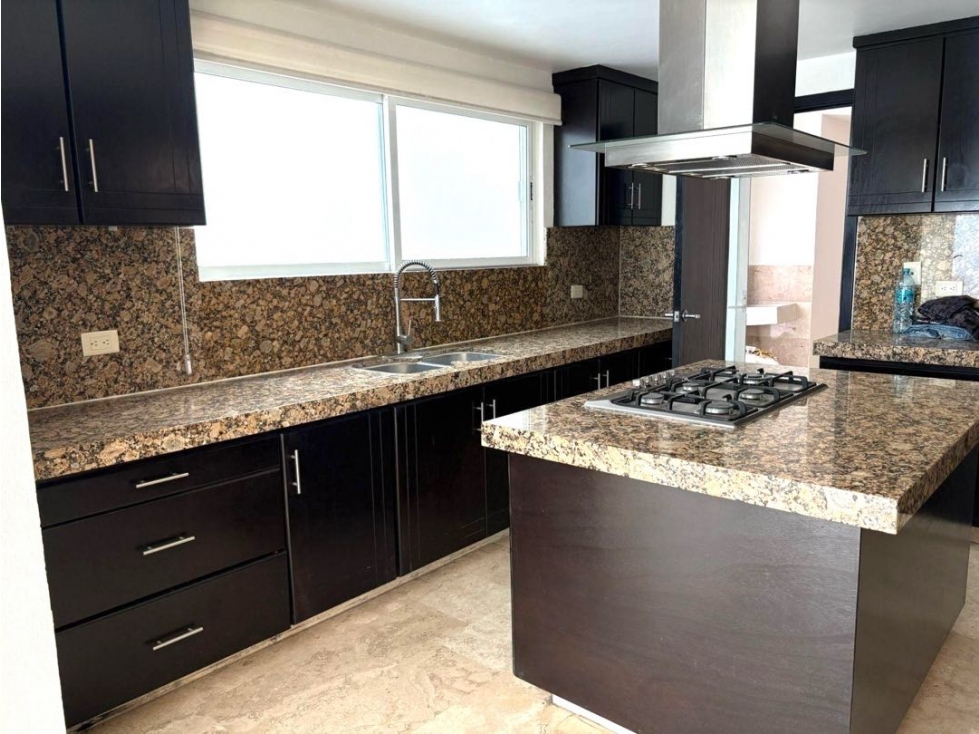 CASA EN RENTA EN CLUSTER PUEBLA BLANCA LOMAS DE ÁNGELÓPOLIS II - 6