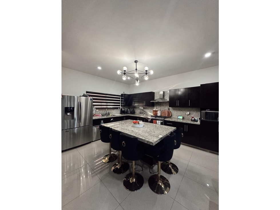 Casa en renta en Cumbres Elite Premier en Garcia — foto 4