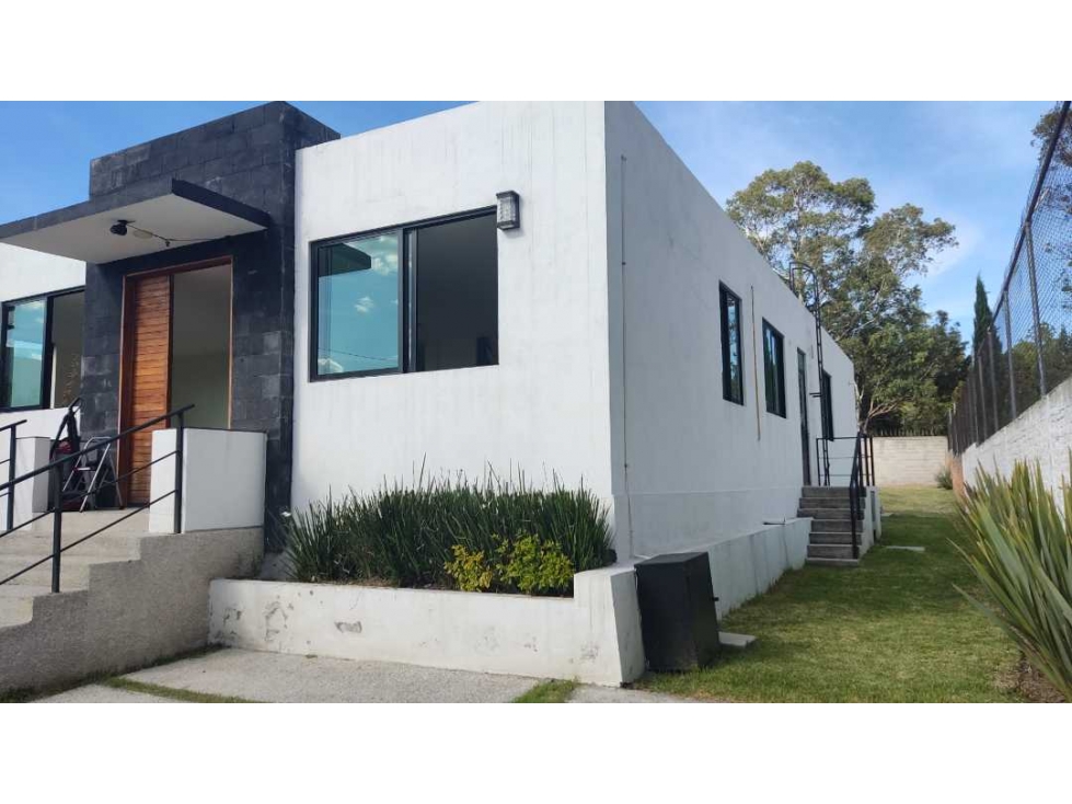 Casa en renta AUEBLADA en fraccionamiento residencial - 2