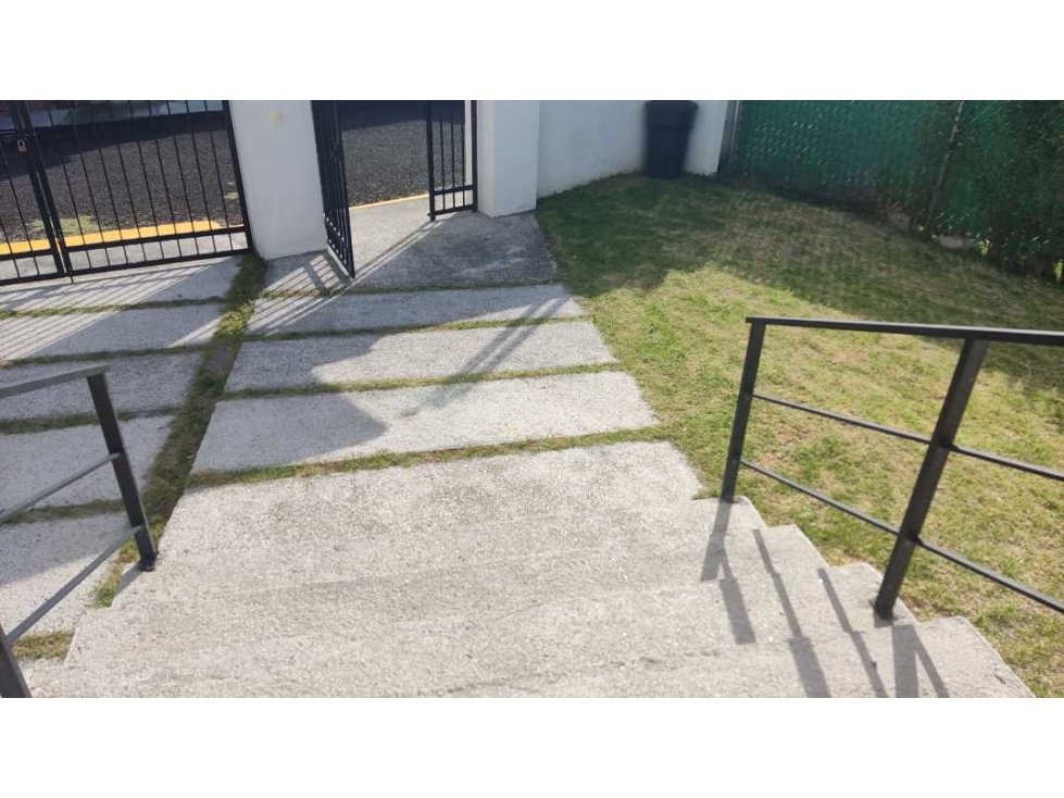 Casa en renta AUEBLADA en fraccionamiento residencial - 3