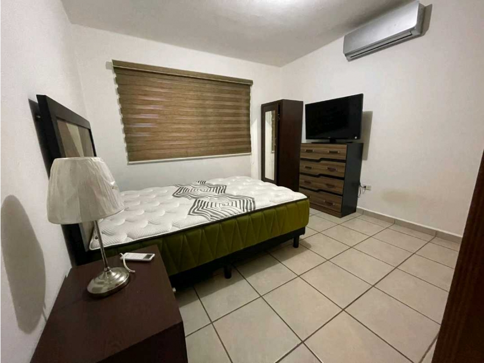 Casa en renta en Loma Encantada - 6