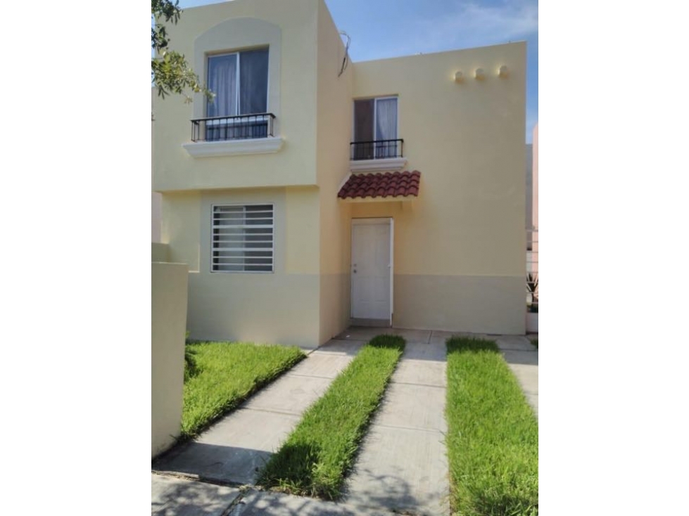 Casa en venta en Mitras Poniente sector Cedral